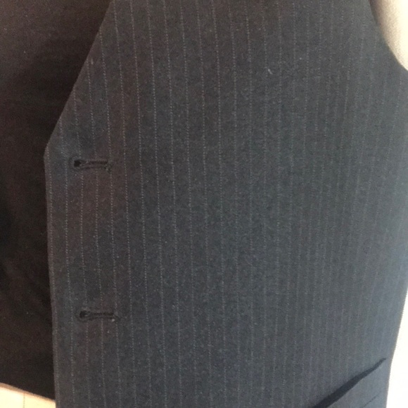 Pinstripe Black Vest unisex fit - Picture 3 of 8